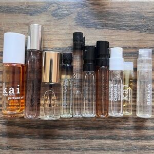 Assorted Perfume / Fragrance Sample Collection